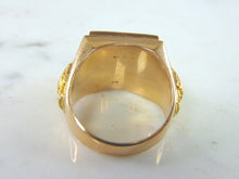 Load image into Gallery viewer, Mens Vintage Estate 18K Gold Chinese Ring, 15.3g E5104