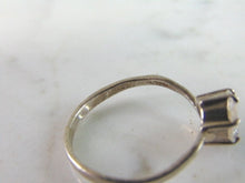 Load image into Gallery viewer, Womens Vintage Estate Sterling Silver CZ Ring 2.7g E2247