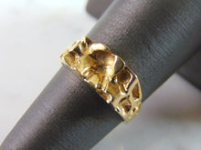 Load image into Gallery viewer, Womens Vintage Estate 10K Gold Nugget Ring 3.8g #E2027
