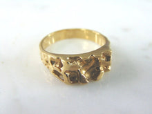 Load image into Gallery viewer, Womens Vintage Estate 10K Gold Nugget Ring 3.8g #E2027