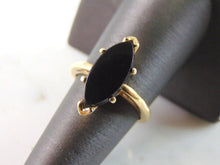 Load image into Gallery viewer, Womens Vintage Estate 14K Yellow Gold Onyx Ring 4.6g E2940