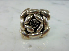 Load image into Gallery viewer, Womens Vintage Estate Sterling Silver Rose Ring 15.1g E2056