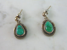 Load image into Gallery viewer, Womens Vintage Estate Sterling Silver Southwestern Earrings 4.1g E5470