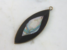 Load image into Gallery viewer, Womens Vintage Estate Sterling Silver MOP Pendant 3.4g E5596