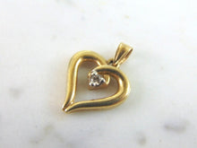 Load image into Gallery viewer, Womens Vintage Estate 10K Gold Diamond Heart Pendant 1.8g #E4215