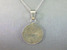 Load image into Gallery viewer, Womens Vintage Estate Sterling Silver Southwestern Bear Claw Necklace 12.5g E4398