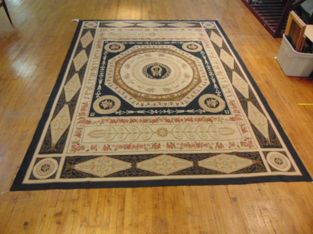 Vintage Handmade French Aubbussan Design Rug E159