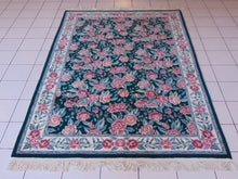 Load image into Gallery viewer, Vintage Estate Handmade Buckingham Rug E228