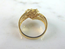 Load image into Gallery viewer, Womens 14K Yellow Gold CZ Heart 2020 Class Ring 3.2g E3440