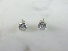 Load image into Gallery viewer, Womens Vintage Estate Sterling Silver CZ Earrings .6g E5609