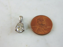 Load image into Gallery viewer, Womens Vintage Estate Sterling Silver CZ Pendant 1.2g E5616