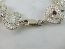 Load image into Gallery viewer, Womens Vintage Estate Sterling Silver Heart Bracelet 11.3g E5704