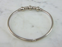 Load image into Gallery viewer, Womens Vintage Estate Sterling Silver Cuff Bracelet 12.3g E4365
