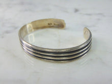 Load image into Gallery viewer, Womens Vintage Estate Sterling Silver Modernist Cuff Bracelet 15.9g E921