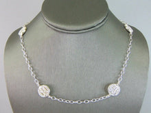 Load image into Gallery viewer, Womens Vintage Estate Sterling Silver French Fleur de lis Necklace 16.9g E5786