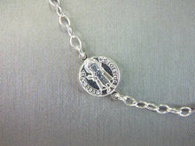 Load image into Gallery viewer, Womens Vintage Estate Sterling Silver French Fleur de lis Necklace 16.9g E5786