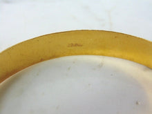 Load image into Gallery viewer, Womens Vintage Estate 22K Yellow Gold Bangle Bracelet 13.7g E5015