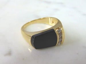 Mens Vintage Estate 14K Yellow Gold Onyx & Diamond Ring 7.8g E5045