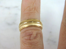 Load image into Gallery viewer, Womens Vintage Estate 14K Gold Wedding Band Ring 5.1g E5050