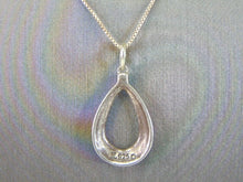 Load image into Gallery viewer, Womens Vintage Estate Sterling Silver Modernist Pendant w/ Necklace 3.2g E2170