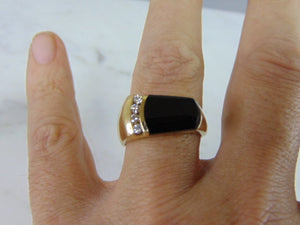 Mens Vintage Estate 14K Yellow Gold Onyx & Diamond Ring 7.8g E5045