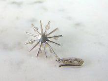 Load image into Gallery viewer, Womens Vintage Estate 14k White Gold Diamond Pearl Snowflake Pendant 3.0g E5428