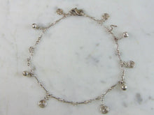 Load image into Gallery viewer, Womens Vintage Estate Sterling Silver Charm Bracelet 6.1g E2468