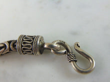 Load image into Gallery viewer, Womens Vintage Estate Sterling Silver Modernist Bracelet 33.5g E5811
