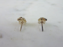 Load image into Gallery viewer, Womens Vintage Estate Sterling Silver Elephant Earrings .8g E2463