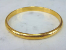 Load image into Gallery viewer, Womens Vintage Estate 21k Yellow Gold Bangle Bracelet 10.5g E5011