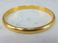 Load image into Gallery viewer, Womens Vintage Estate 21k Yellow Gold Bangle Bracelet 11g E5697