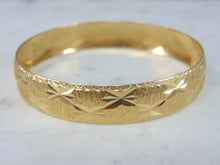 Load image into Gallery viewer, Womens Vintage Estate 14k Yellow Gold Bangle Bracelet 19.5g E5677