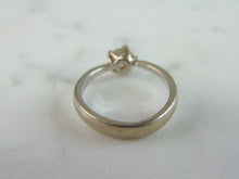 Load image into Gallery viewer, Womens Vintage Estate Sterling Silver CZ Ring 1.9g E3132