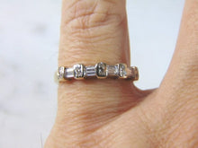 Load image into Gallery viewer, Womens Vintage Estate 18k White Gold Diamond Ring 3.4g  E3908