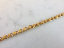 Load image into Gallery viewer, Womens Vintage Estate 14K Yellow Gold Heart Bracelet 3.6g E3909