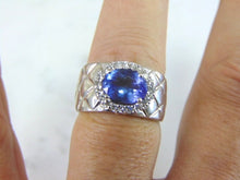 Load image into Gallery viewer, Womens Vintage Estate 18K White Gold Tanzanite &amp; Diamond Ring 10.2g E854