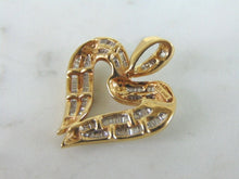 Load image into Gallery viewer, Womens Vintage Estate 10K Yellow Gold Diamond Heart Pendant 4.3g E2370