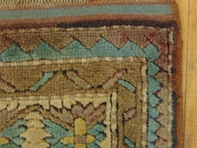Load image into Gallery viewer, Vintage Estate Semi-Antique Handmade Oriental Rug E28