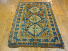 Load image into Gallery viewer, Vintage Estate Semi-Antique Handmade Oriental Rug E37
