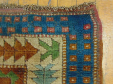 Load image into Gallery viewer, Vintage Estate Semi-Antique Handmade Oriental Rug E46
