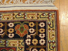 Load image into Gallery viewer, Vintage Estate Semi-Antique Handmade Oriental Rug E58
