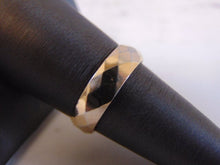 Load image into Gallery viewer, Womens Vintage Estate 10K Yellow Gold Band Wedding Ring 3.3g E3903